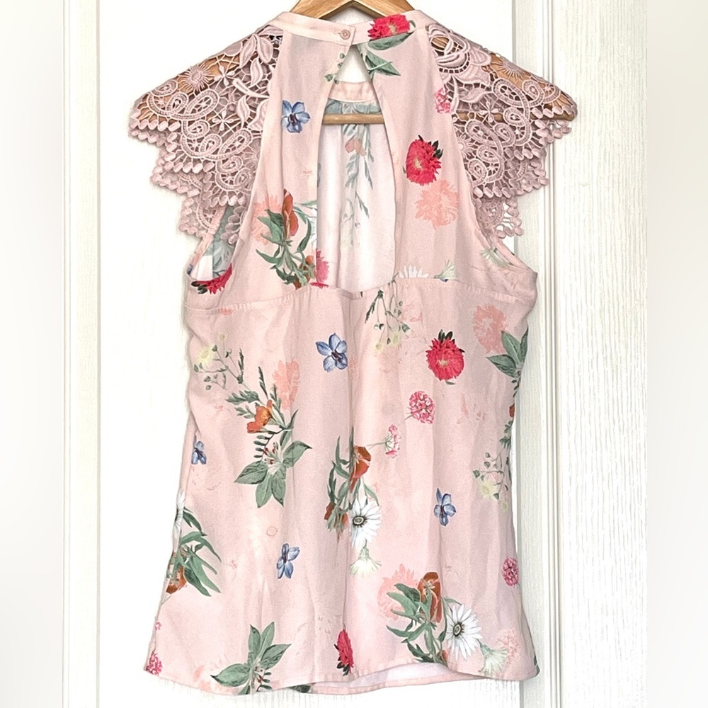 Express Pink Floral Lace Halter Top Sz M Romantic Fairycore Cottagecore Feminine - Picture 4 of 13